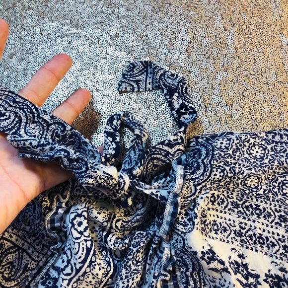 Altard State Women’s Navy Blue & White Shorts Size S - Picture 4 of 8